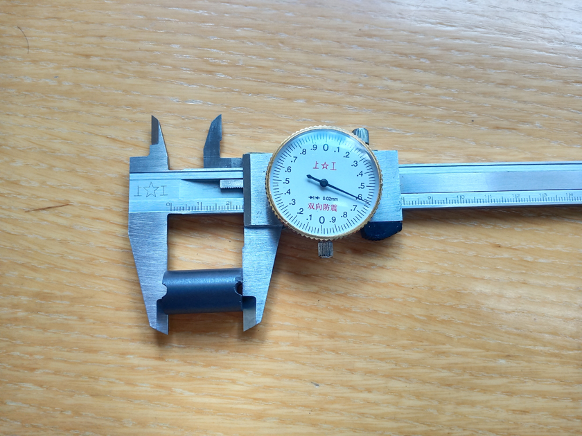 永磁铁氧体磁铁的居里温度是多少？